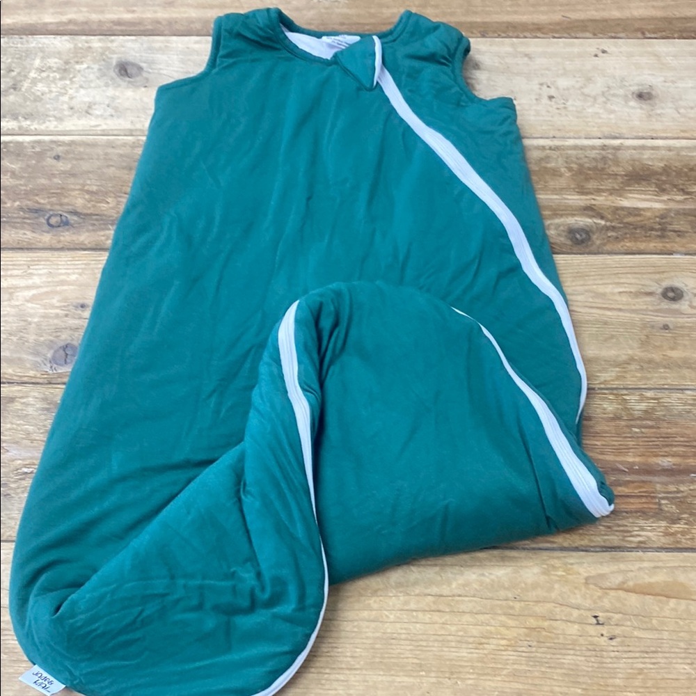Green Sleep Sack Pajamas with Soft Fabric and Sleeveless Design